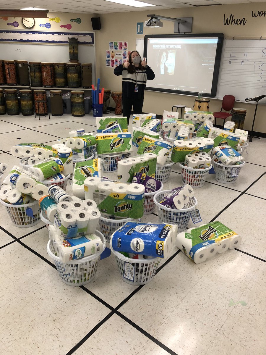 PrincipalKBro's tweet photo. Thank you, Mrs. Locke, for organizing such a successful supply drive for @springmillelem families! @springmillmusic https://t.co/Sfghk3ANUN