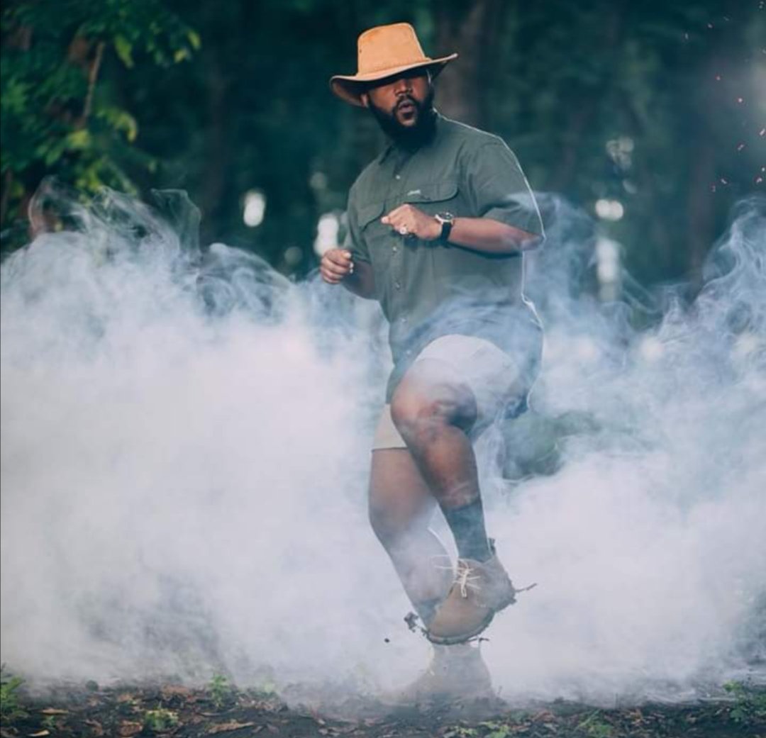 MolokoDzoye's tweet image. Sponono 🔥🔥🔥 #LockdownLiveRequest #FreshOn947