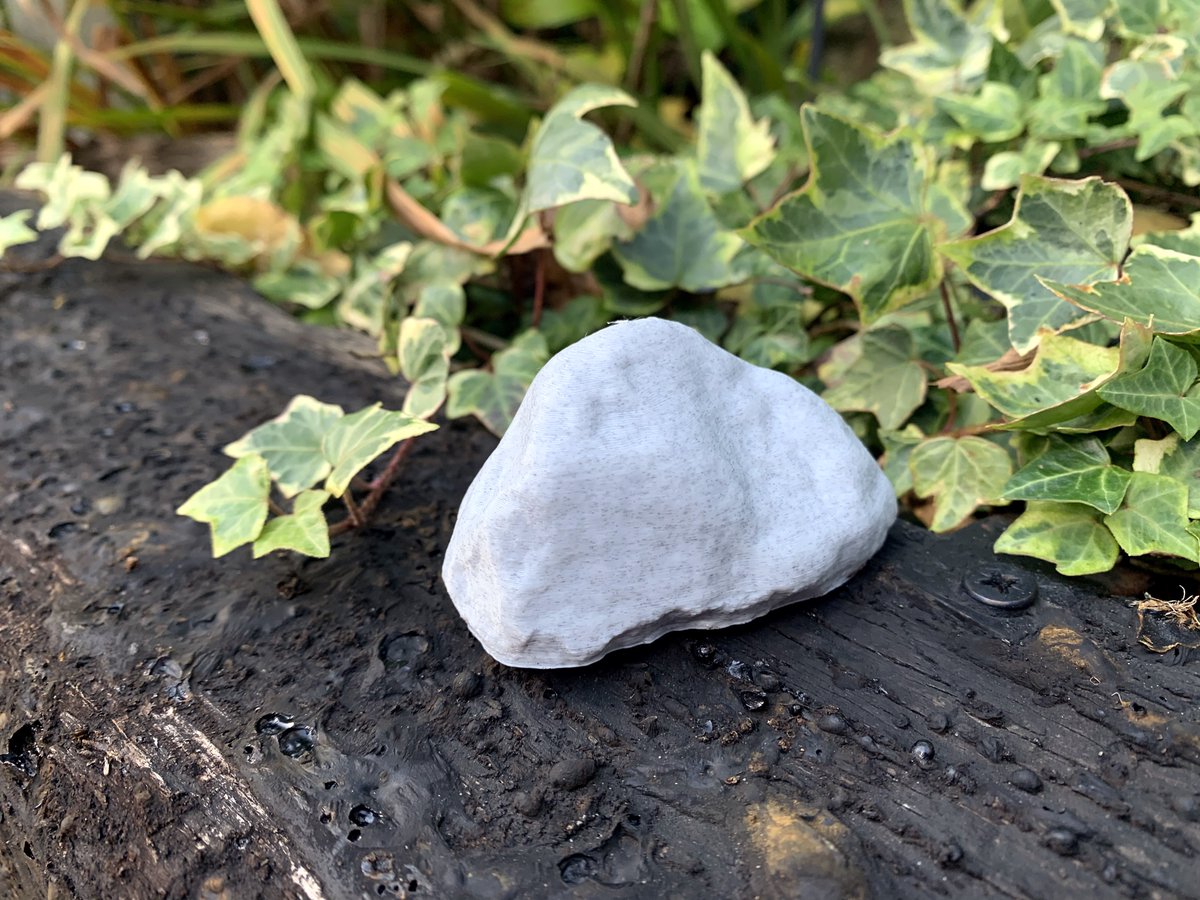 AllCachedUp's tweet photo. Experimental 3D printed rocks. Made with a marble/granite effect plastic. 7cm Long and 4cm Tall. Do you think we should sell these?🤔 https://t.co/diVs11q3SS