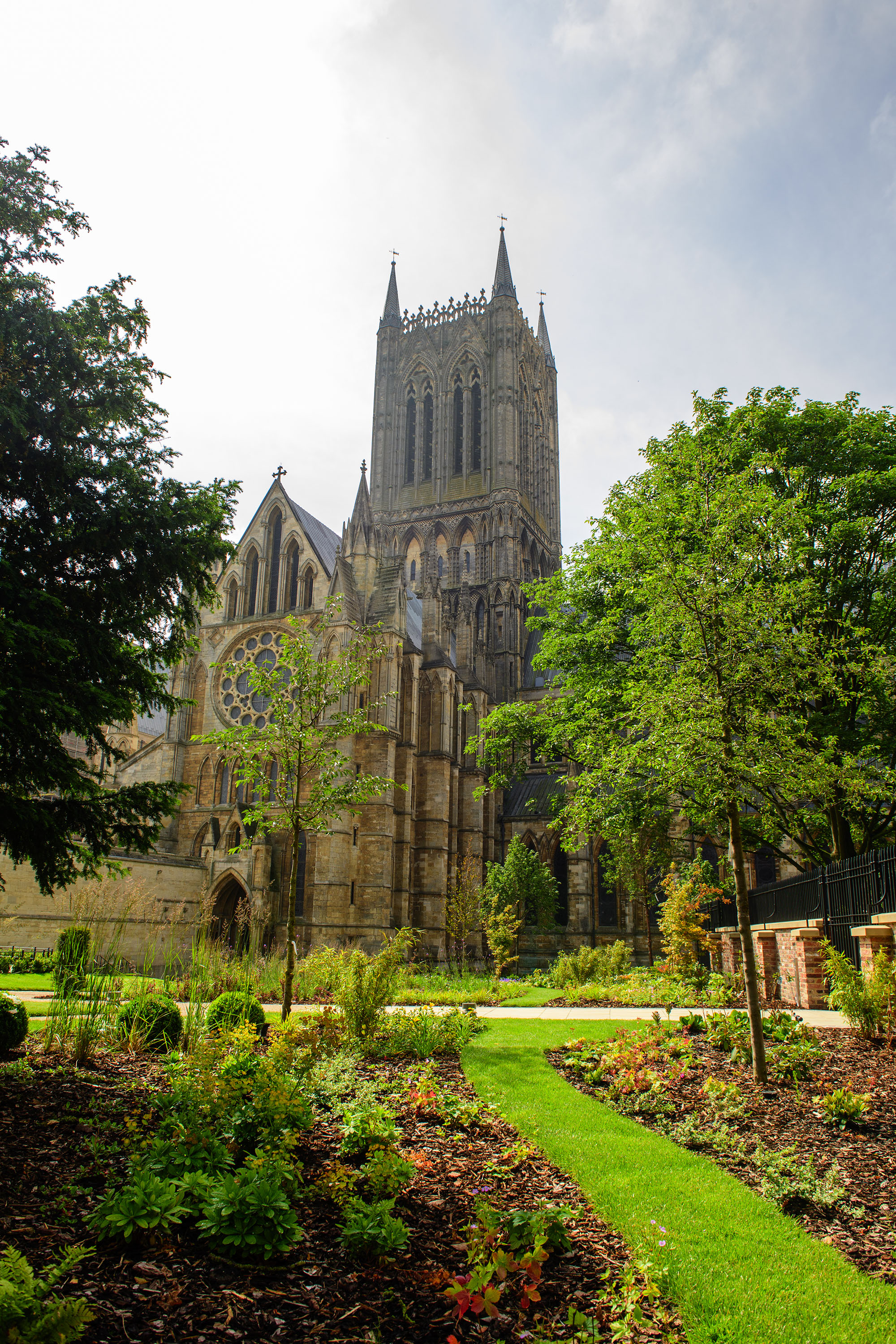 Lincoln Cathedral Didyouknow In 1311 Lincoln Cathedral Became The Tallest Building In The World Beating The Great Egyptian Pyramids The Cathedral Held Onto The Title For A Whopping 250 Years