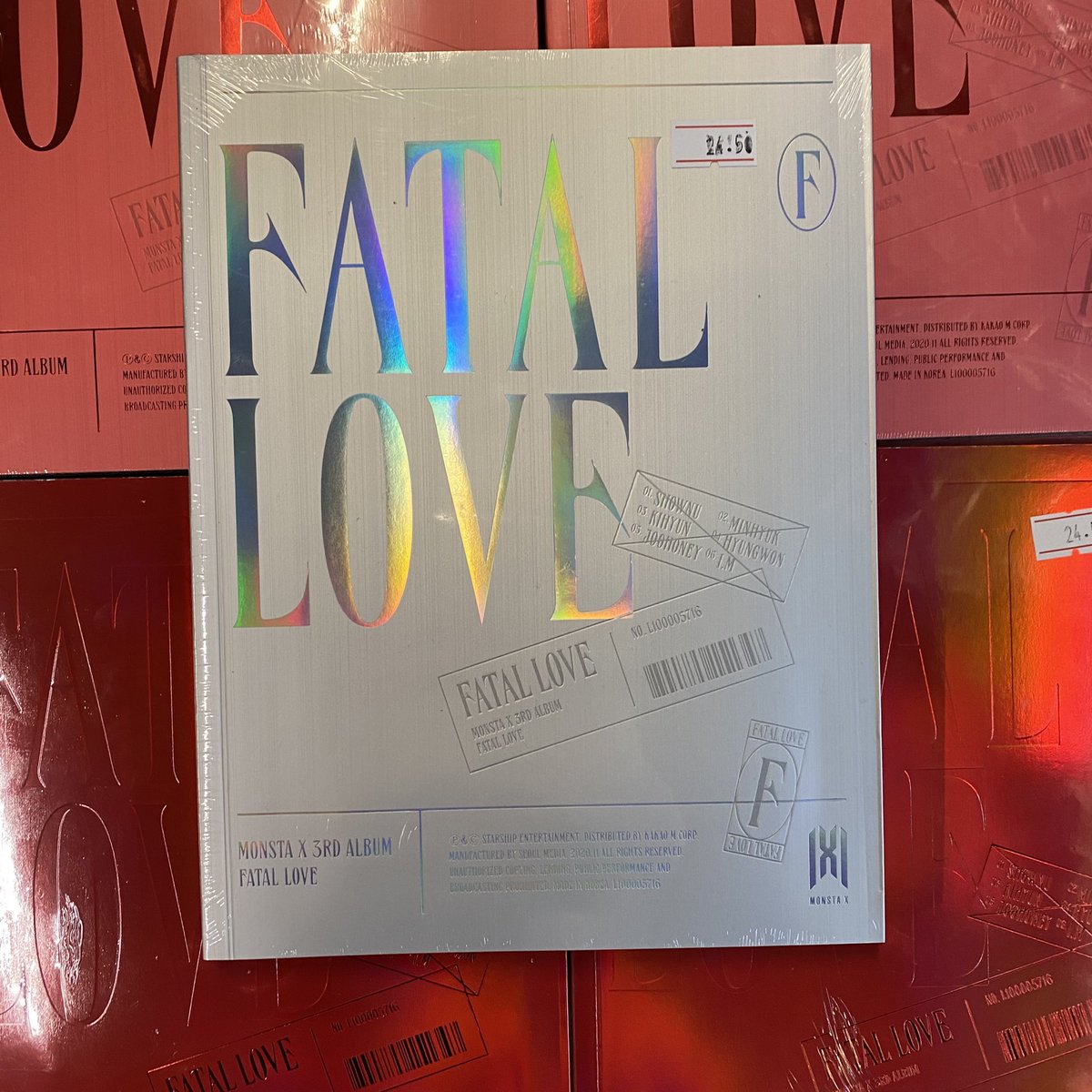 KStars722's tweet photo. MONSTA X FATAL LOVE!
£24.50 each + £1 for one random unfolded poster! (4 versions available!)
All 4 versions available!
UK SHIPPING:
£4 second class signed
#monstax #monstaxfatallove #monstaxfatallovealbum #monstaxmonbebe #mxsales #mxfatallove #monstaxalbum #monstaxsale https://t.co/BI5uAIpJDc