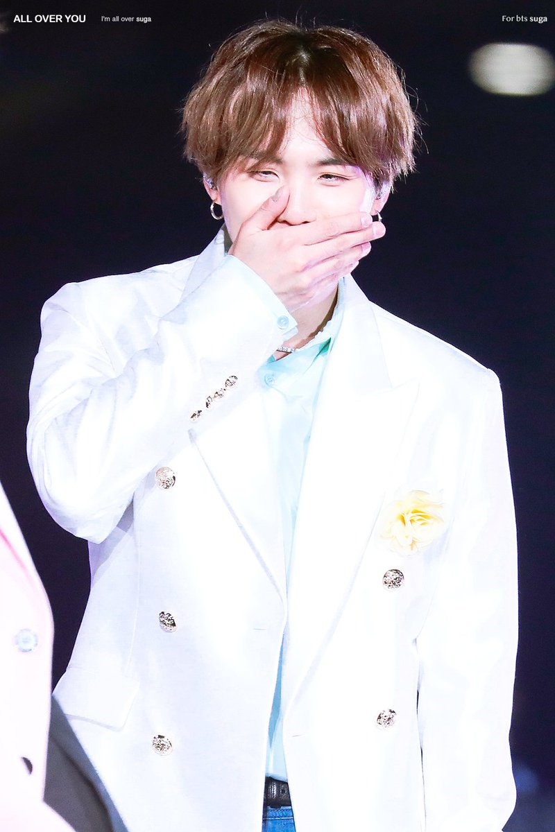 this is yoongi's face after hoseok's iconic baepsae hipthrusts .. yeah ..
