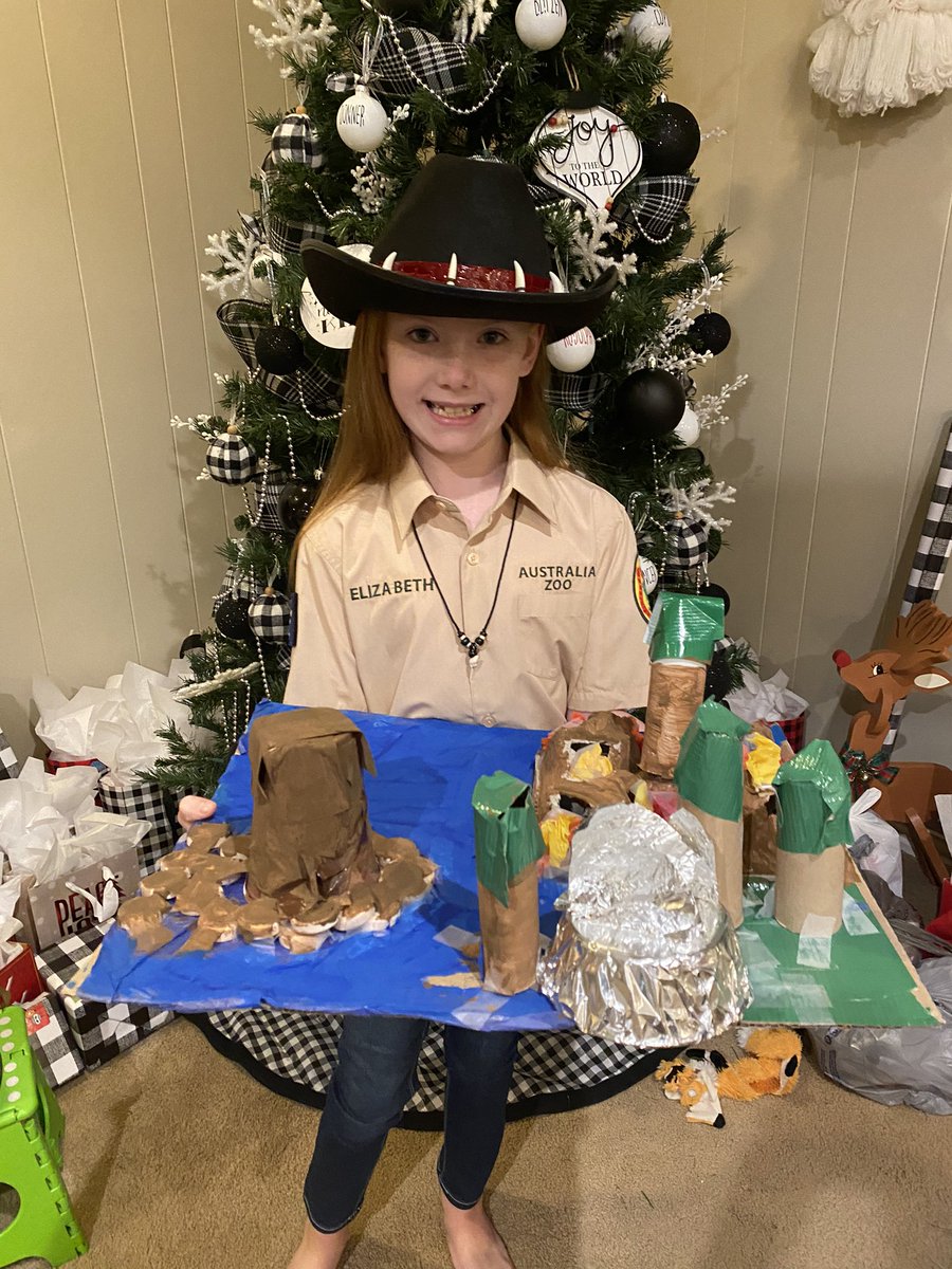 emason_pcalion's tweet photo. 1st Grade Cultural Celebration Parade Distance Learning Style! #gseslearns #goteamaustralia #lsgses #gsesallin #mrsstokesclass https://t.co/aUQPa1ea3D