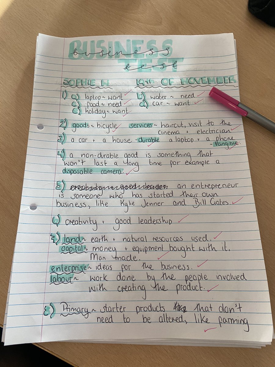 Have you ever seen a more visually pleasing test?? Sophie W is the level of extra I aspire to be ✨