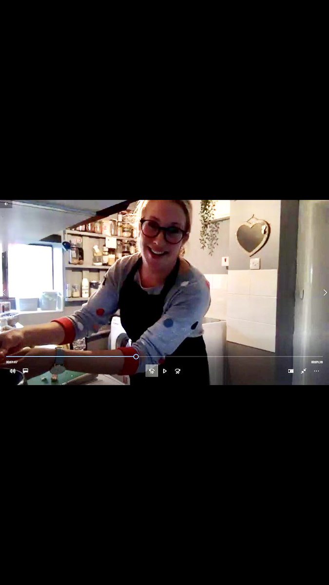 i2aemma's tweet photo. Yesterday the Virtual Aspirational Careers Event saw local small business owner Sica Burton of TU CASA TAPAS show the students of Fairmead School how to make 3 bean chilli from her own kitchen. Such and inspiration. Thank you Sica https://t.co/ka50ZeadCr @i2aguidance @abrigroup https://t.co/XzyfrFlDM0