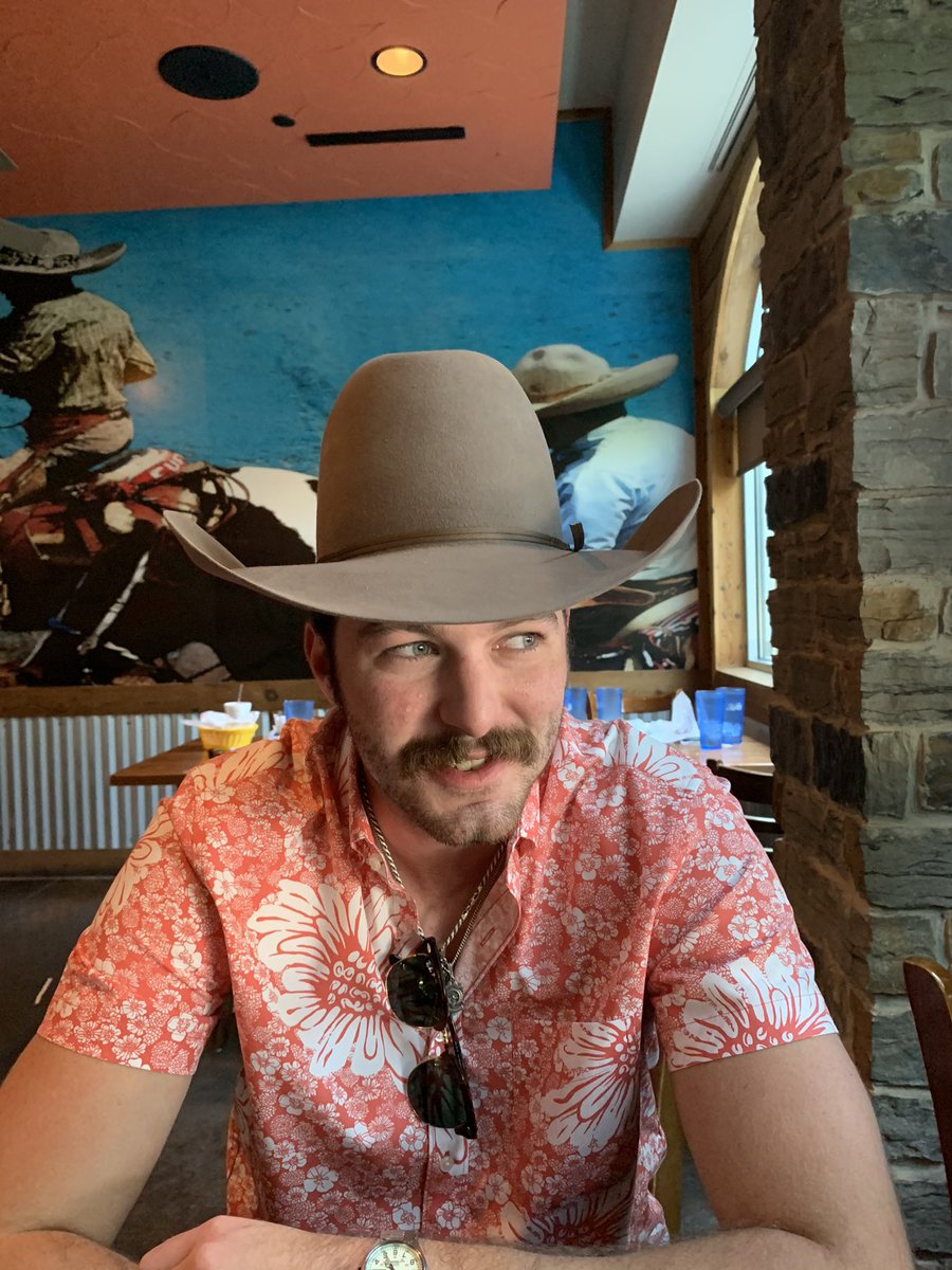 Justus_Seiber's tweet photo. A day unlike any other, we must rejoice, and celebrate his next trip around the sun. A banjo flogger, a fiddle finesser, a 4 string bass beater, a double texting mad man, left on read but not left out, this man has got it all. Wish him a happy birthday 🎂🎉 https://t.co/hRsYGNGa8b