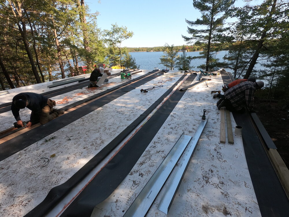 BlueWolfDigital's tweet photo. You don't have to be a construction company to utilize construction marketing. Even if you're simply renovating your storefront, show off your construction projects with high quality photos to capture the action. https://t.co/sjZ2nRwwYs