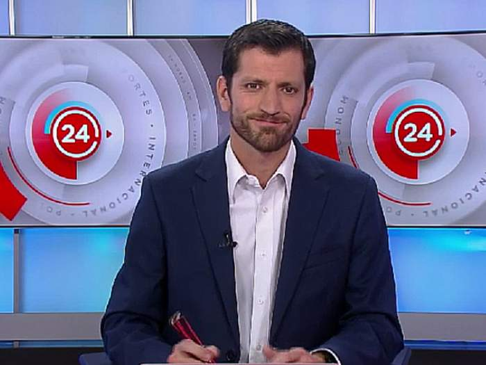 Pancho_ancho's tweet photo. Saludo al colega @nicovialc, quien corrige al presidente en televisión. "No son niños accidentados. Son niños baleados". Parece simple, pero esto requiere más coraje de lo que parece. https://t.co/GmSgxxMZo6