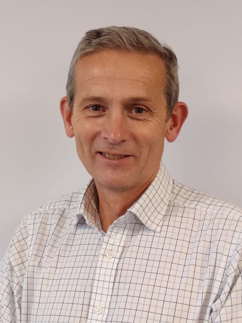 ATLAS_AEUK's tweet photo. As we look to the future we #welcome Rear Admiral John Weale as our new #Chairman. As an operator, John knows well what AEUK can offer and we are very excited to be working together. A perfect match! #RoyalNavy #WelcometotheTeam #DeliveringCapability #OperationalAdvantage https://t.co/jUnzMaeoCE