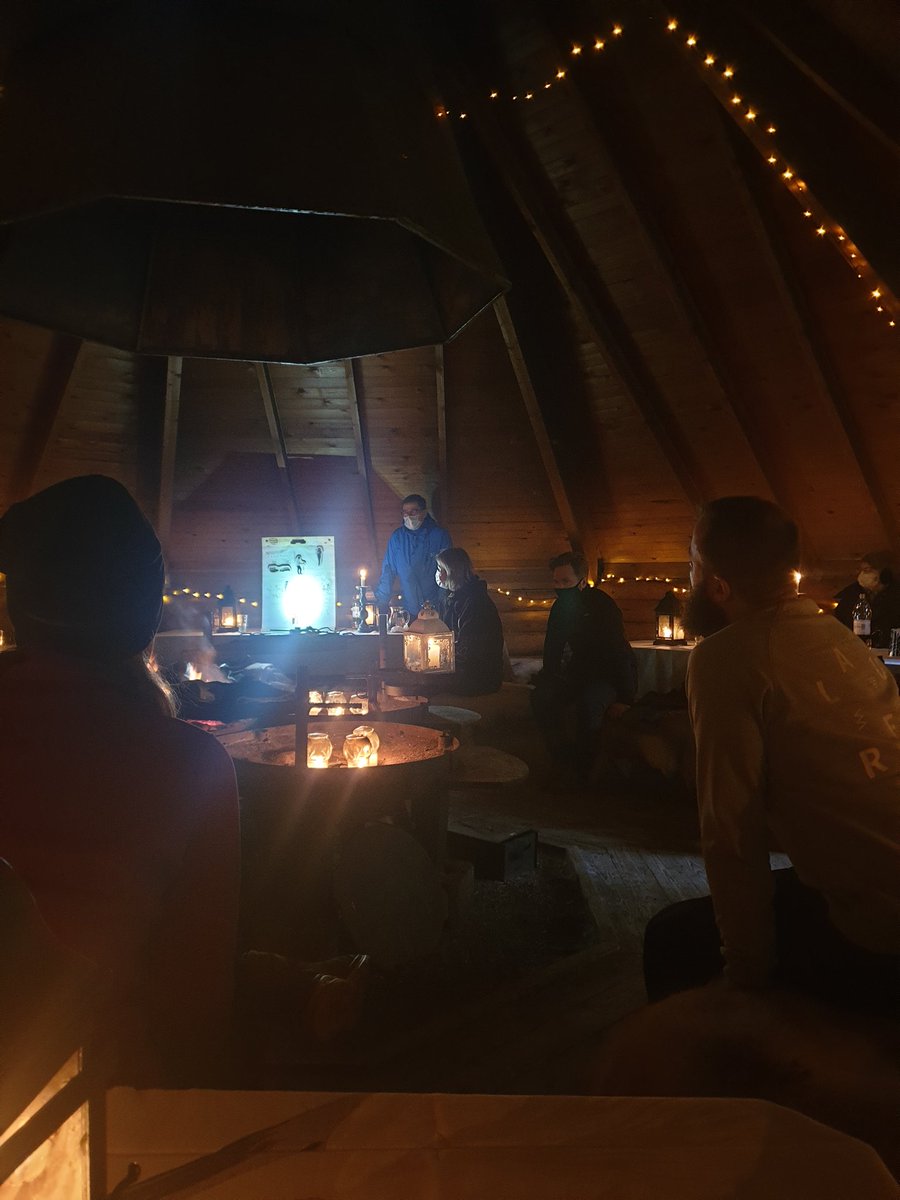 PietaJarva's tweet image. Antoisa, erilainen päivä: luontopohjaisten ratkaisujen käytännön kokeilujen sparrausta Nuuksiossa sateessa ja tuulessa! ❤🌧🌲 Oli kotakin käytössä! #SitraLab #kaupunkihiiliviljely #ilmasto #biodiversiteetti #Itämeri #maaperä #nurmetniityiksi  #CarbonAction @BSAG_ -sivupolku 😍