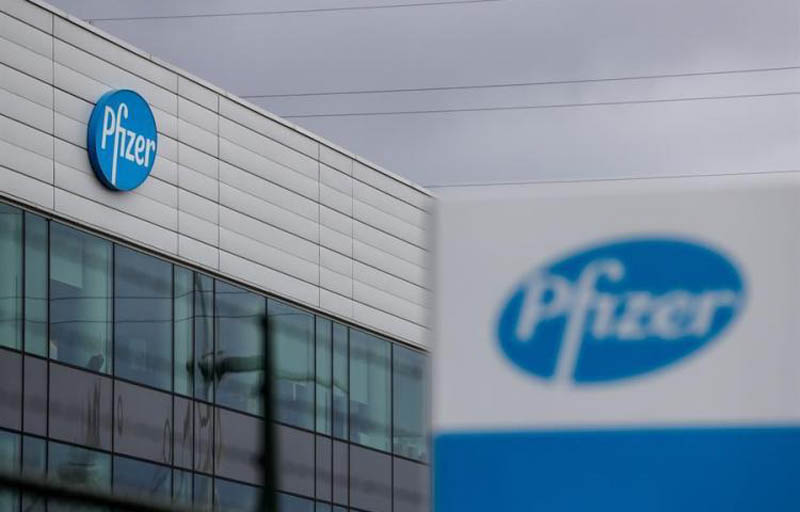 Pfizer eleva al 95 por ciento la efectividad de su vacuna
elperiodicolatino.com/2020/11/19/pfi…  #elperiodicolatino