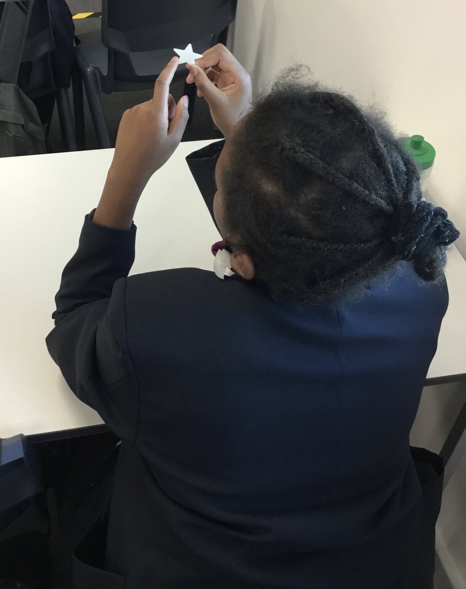 leesbrookTC's tweet photo. As well as working hard on their maths and English in the Transition Centre, 7A have been developing their communication and teamwork skills with Lego therapy and learning mindfulness skills from @RelaxKidsOldham. We loved star breathing this afternoon. ✨💚💙 @OasisLeesbrook https://t.co/dA5XeBhpWq