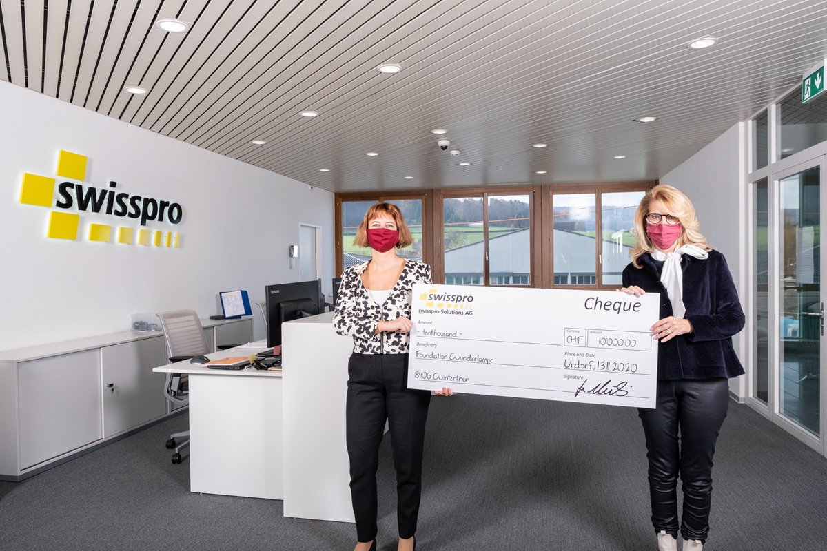 SwissproS's tweet photo. swisspro Solutions bringt dank ihrer #Spende zu #Weihnachten an die "Wunderlampe" Kinderaugen zum Strahlen. Die Schweizer Stiftung erfüllt Herzenswünsche im Erlebnisbereich von schwer kranken, verunfallten oder behinderten #Kindern oder Jugendlichen.

https://t.co/9EVUYvJyq5 https://t.co/S6n4tr2xUI