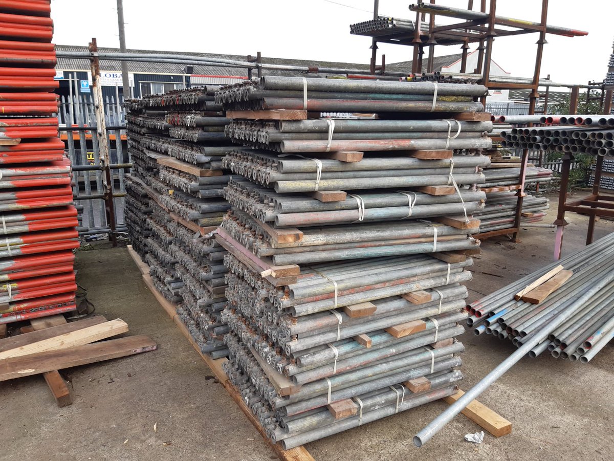 Trad_UK1's tweet photo. TRAD UK Barking currently have a great deal on second hand 4+2 Board Bearer Transoms! For more information, please contact TRAD UK Barking on 020 8517 1212 #London #scaffolding #transoms #Construction #hire #sales https://t.co/vRiqIRnzd1