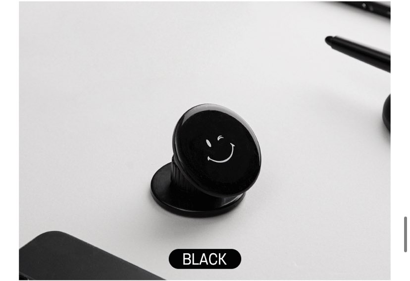 규현 그립톡 이 아니라 거치댘ㅋㅋㅋㅋ 

일상공감 휴대폰거치대
라고 나온닼ㅋㅋㅋㅋ