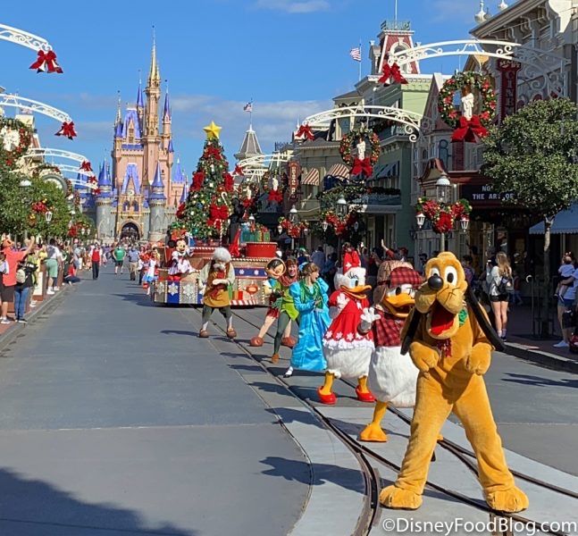 DisneyFoodBlog's tweet photo. What's New at Magic Kingdom: Elf Mickey Popcorn Bucket, Holiday Wear, and NEW Inside Out Wishables! https://t.co/xiPmxrw4PQ https://t.co/kcTwpuwyWX