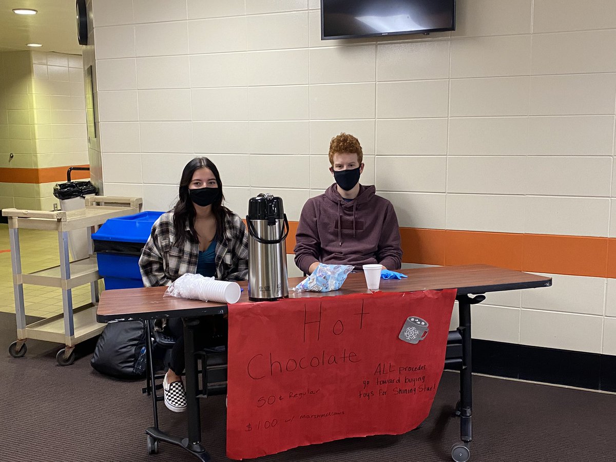 SroEmily's tweet photo. Thank you to everyone who has purchased hot cocoa this week!! All proceeds will be used to purchase toys for @ShiningStarCAC #tigerpride #serveothers #byrontigers https://t.co/DEnvG4BZeS