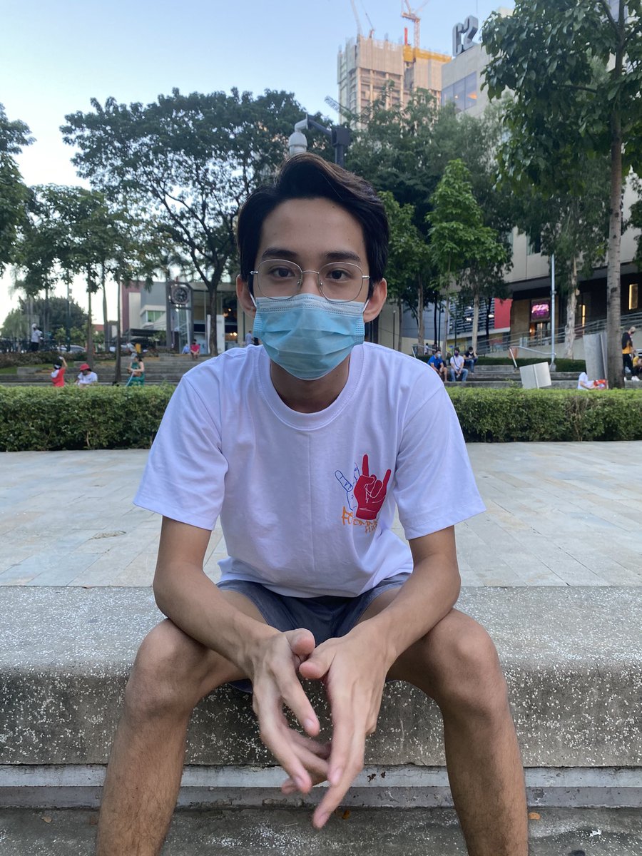 GLIAAAAAAN's tweet photo. happy with my shirt + happy to be out  BUT not happy with the price of my lunch 🥸

a 4 demanding and masungit glian asking for pic 🥲 https://t.co/iY1Ld0w7G0