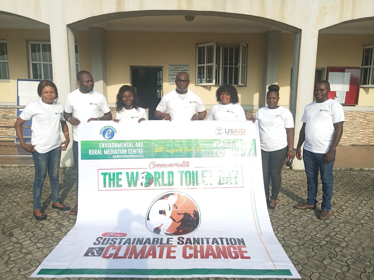 envirumedic's tweet photo. Today is World Toilet Day! @envirumedic visited major schools ie NANA College &amp; Aileru in Warri, Delta State to raise students’ awareness of the 4.2 billion people living with poor toilet facility and without access to safely managed sanitation. https://t.co/9rEjalZ8tv