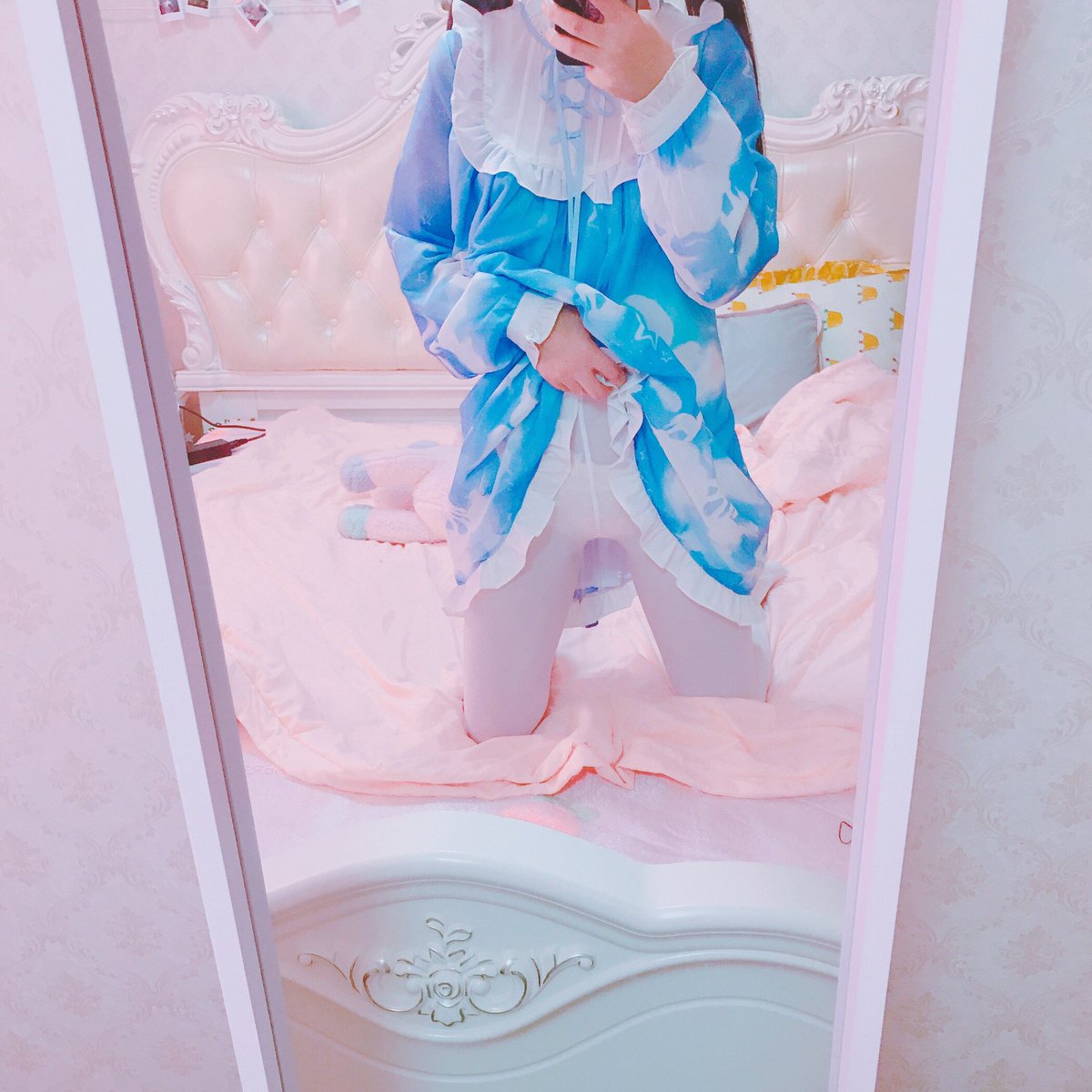 mengtaommm's tweet photo. 哥哥喜欢白丝还是喜欢黑丝呢

#北京 #天津 #河北 #萝莉 #jk #cos  #摄影 #漫展 #线下调教 #北京线下 #天津线下 #反差婊 #母狗 #约炮 https://t.co/wnkJ5w8lVV