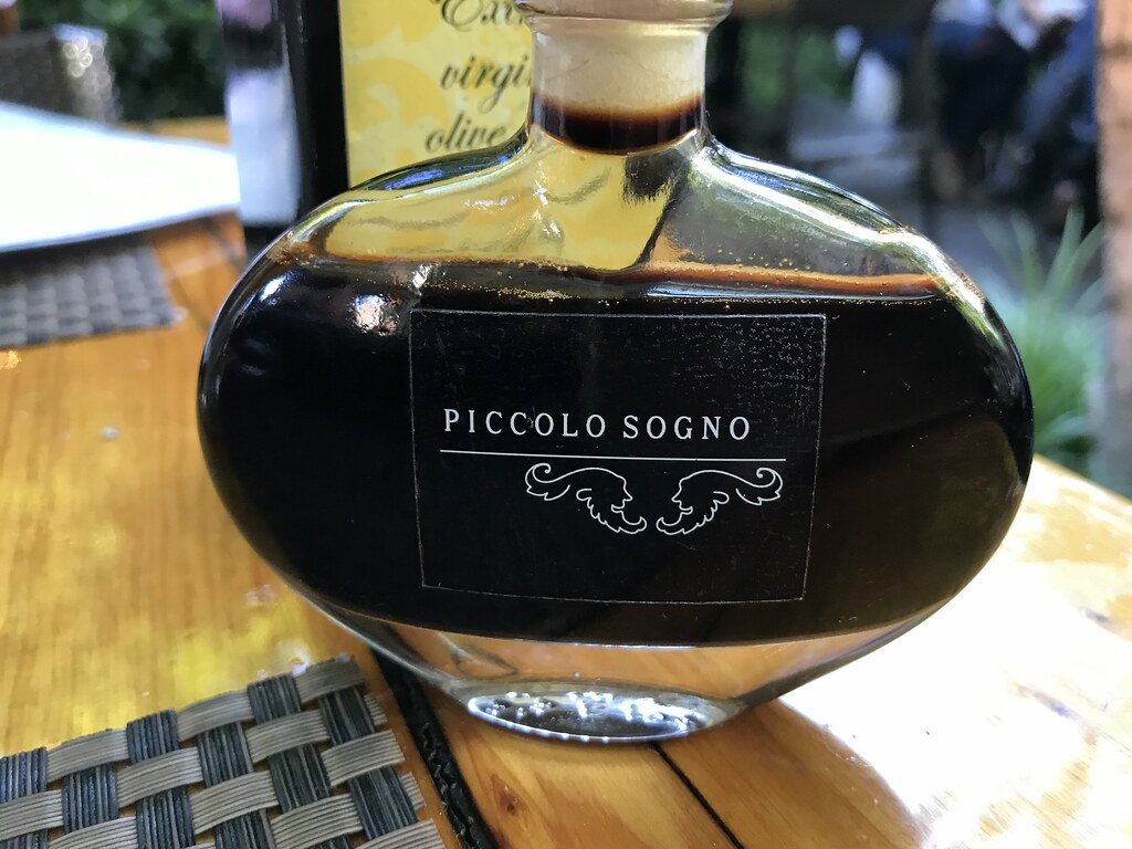 @PiccoloSogno We LOVE Piccolo Sogno! Right down to your aged balsamic vinegar from Modena. Perhaps the finest anywhere in the world.