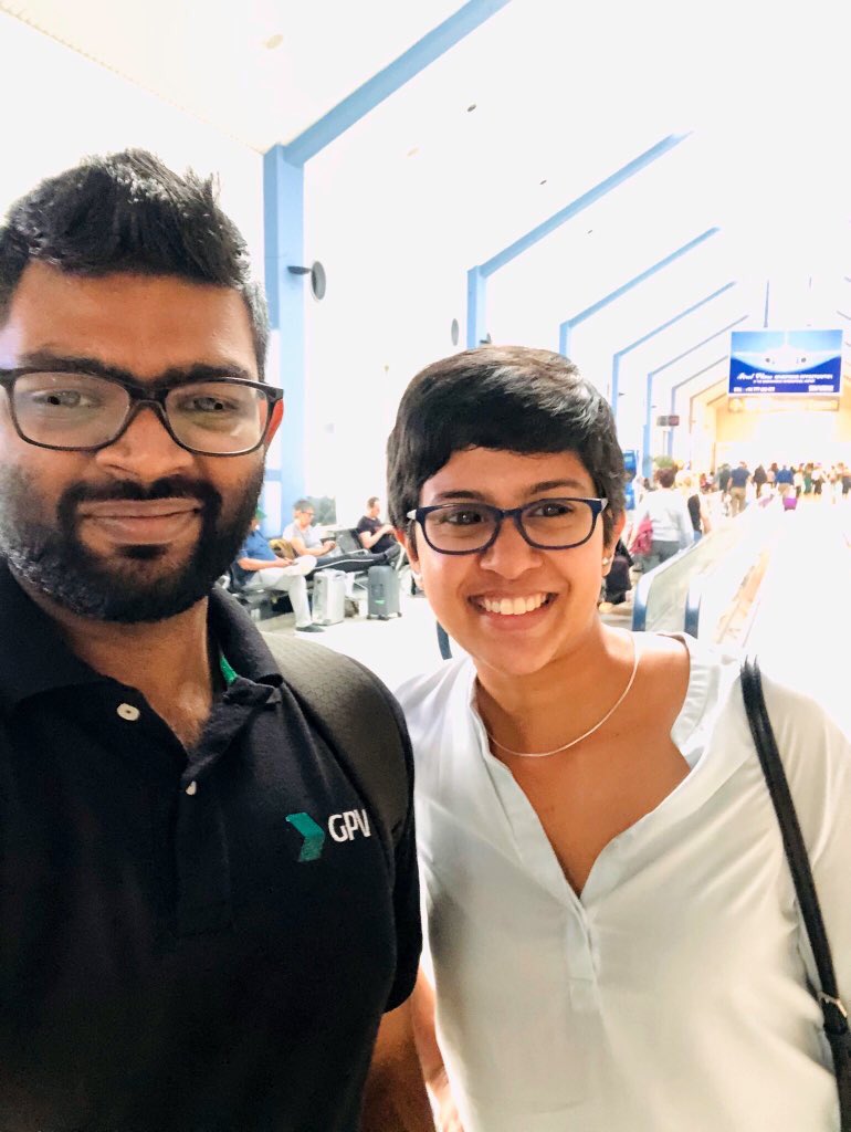 Spooky_Flyer93's tweet photo. A photo of you in January 2020 without imagining what would come.

Met @gsenev at BIA before I embark in a journey of a lifetime back in January before everything went south. 💔 https://t.co/Jtn7NluBHy