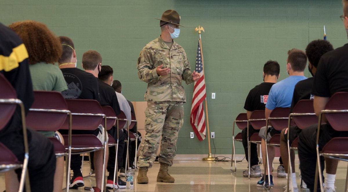 Thinking about joining the Connecticut Army National Guard?     You aren't alone...and after joining you never will be.    When you sign up you become a member of a team.    In-fact, there are hundreds of people like you who become members of Connecticut's Home Team every year!