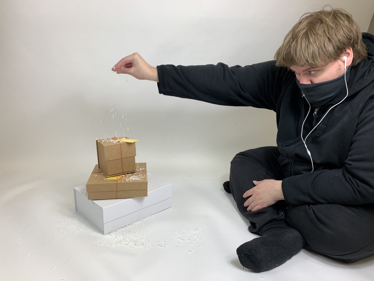 th3rdlevel's tweet photo. Thankyou Simon, for helping out with our impromptu photoshoot this morning in preparation for our stunning new #giftboxes (launching very soon!) You were the best snow-sprinkler in town. 😁

#theth3rdlevel #mentoringyoungadultswithdisabilities #mentoringmatters #christmasgifts https://t.co/u74JrYgxZY