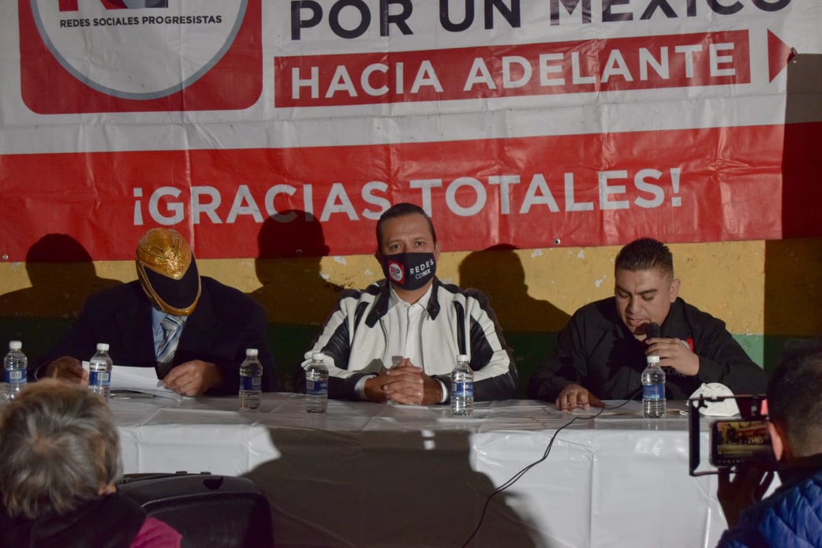 JovenesRSPMH's tweet photo. @RSPorgMX ha nombrado a @tinieblasalushe como coordinador político en V. Carranza... ¡Bienvenido, campeón! 💪🏾

Felicitamos a @JFernandoGS, @PedroPablodeA y @KJ_CDMX por el sorprendente equipo que se está consolidando en toda la CDMX.

¡El cambio #SíSePuede, #HagámosloJuntxs! https://t.co/mD5x8DlQ7C