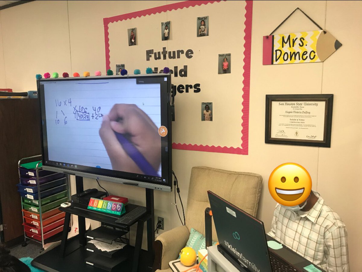 Mrs. Domec tweet media