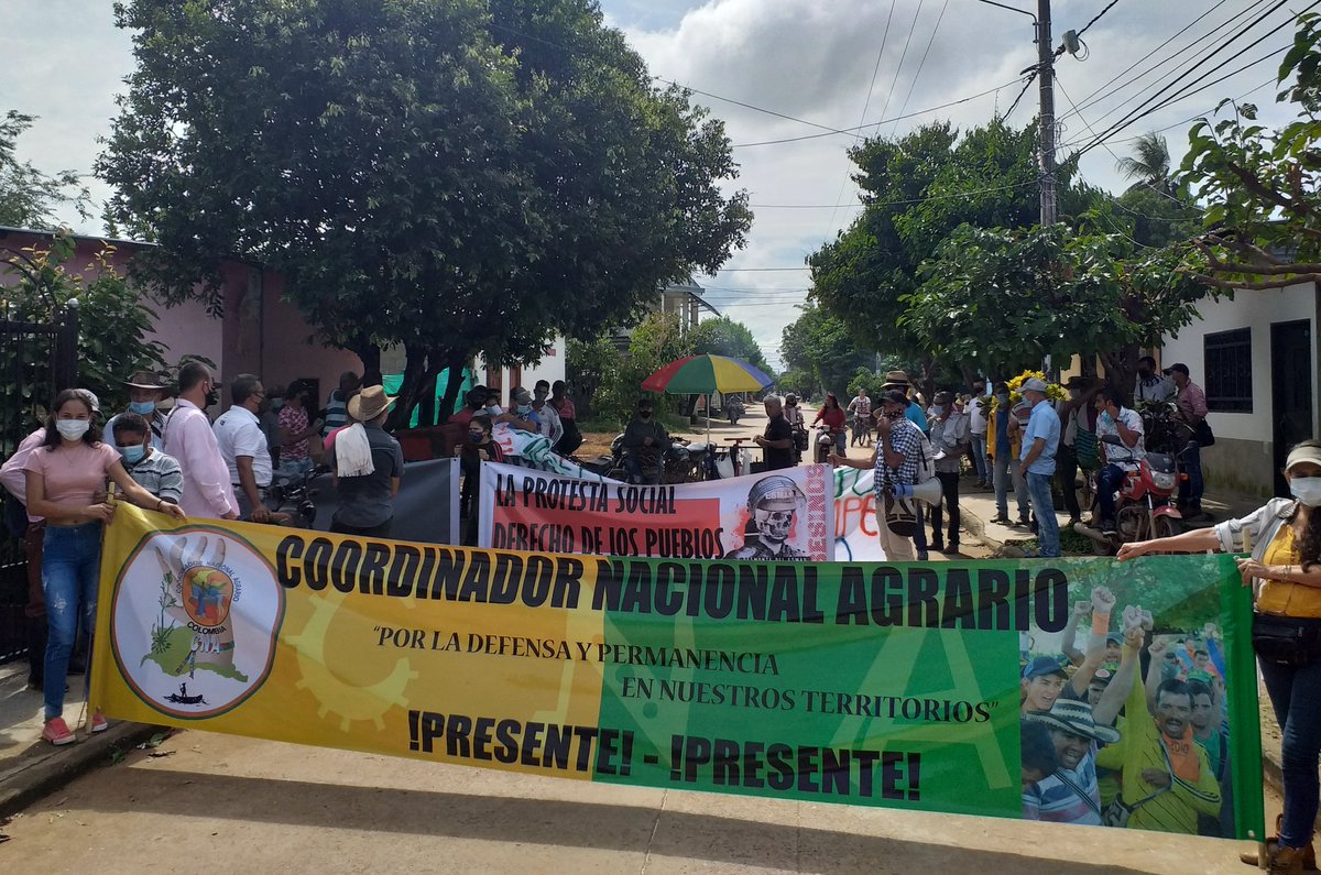 JUEVES, 19 DE NOVIEMBRE DE 2020
COMUNIDADES CAMPESINAS Y CONSEJOS COMUNITARIOS DEL DEPARTAMENTO DEL CESAR SE SUMAN AL PARO NACIONAL DEL 19 DE NOVIEMBRE
Conscientes de que solo la lucha popular abrirá caminos para la vida digna nos movilizamos
https://t.co/HQUqaOi8UJ https://t.co/MfZed6B8HN
