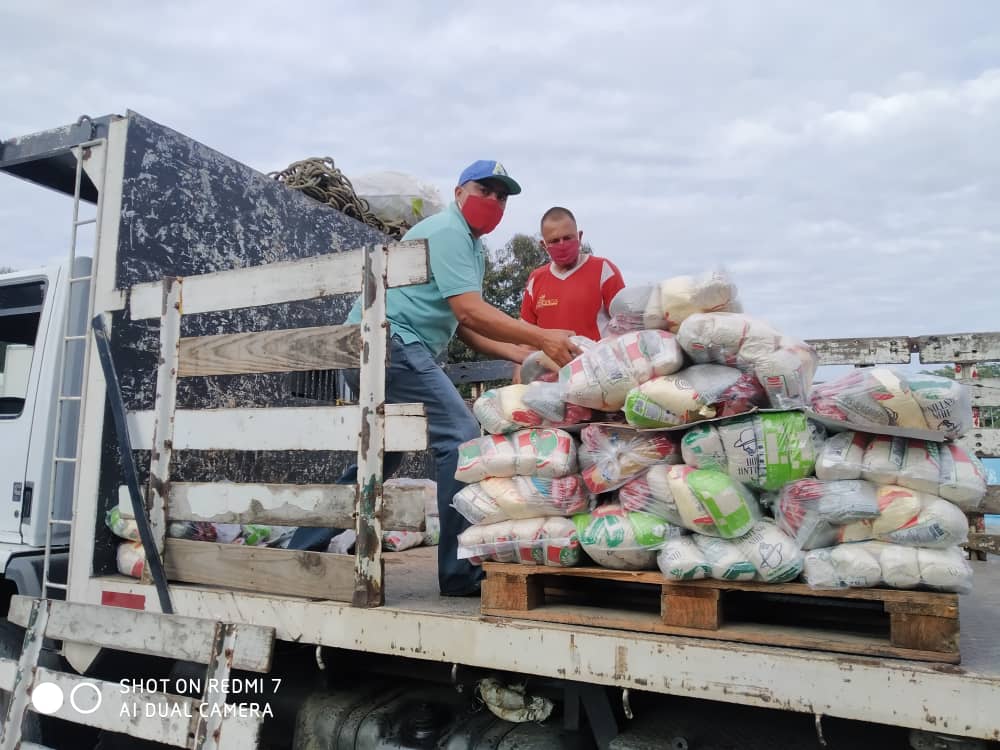 MercalOficial's tweet photo. #19Nov Desde @Mercal_Lara_ se despacharon 1.606 combos alimenticios para el "Instituto Nacional de Nutrición" y así dar cumplimiento al Plan de Vulnerabilidad en el estado Lara
.
#CLAPEnVanguardia https://t.co/X0ElSo77MO