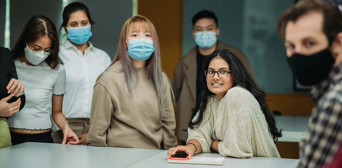 US colleges report a 43% decline in new international student enrollment, and not just because of the pandemic theconversation.com/us-colleges-re…