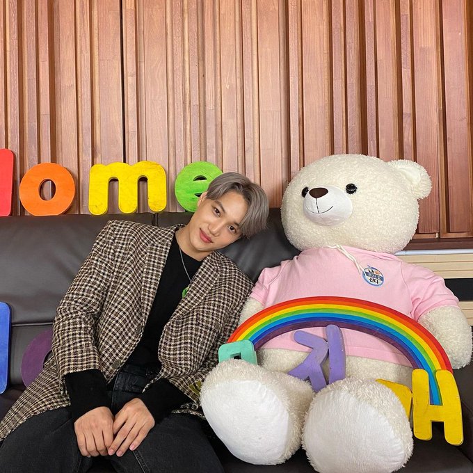 axellychi's tweet photo. this is so cute 🤧❤🐻 https://t.co/pMUGCgNPpO