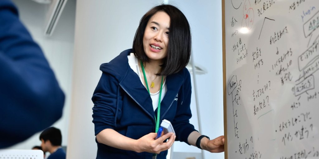 GoogleStartups's tweet image. Happy #WomensEntrepreneurshipDay! Today, and all days, we’re proud to support the incredible women in our global community.

To celebrate, hear from some of these founders and mentors during our #WEDChat in t-minus one hour—don't forget to join the conversation at 9am PST. 🎉