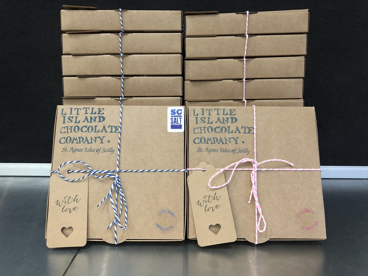 littleislandcc's tweet photo. Couple of days work β€οΈπ«
.
.
.
#littleislandchocolateco #scsalt #chocolate #islesofscilly #shoplocal #supportlocal https://t.co/9lckxYks2A