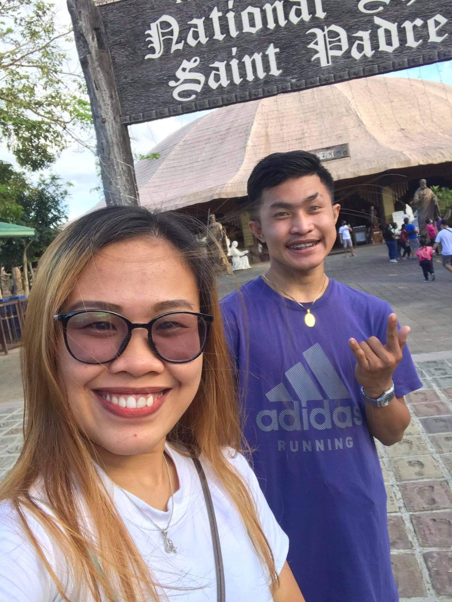 realynlplm's tweet photo. Parang close na close at hindi nagaaway e hehe😁
Thankyou bro, for making this day possible. Salamat sa pagsama😘❤ labyou. More bonding and gala with you bro.
#siblingdate
#siblinggoal https://t.co/ZMAHckndC5