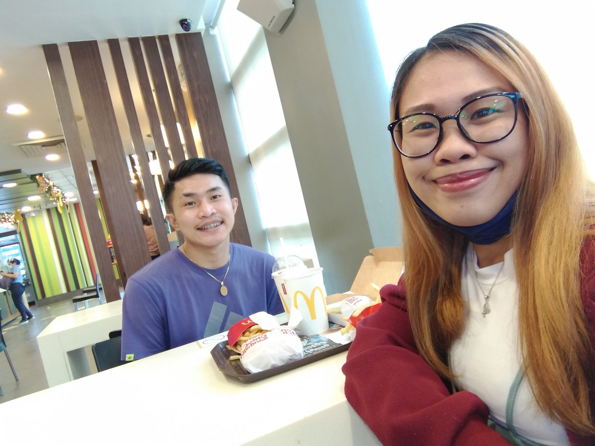 realynlplm's tweet photo. Parang close na close at hindi nagaaway e hehe😁
Thankyou bro, for making this day possible. Salamat sa pagsama😘❤ labyou. More bonding and gala with you bro.
#siblingdate
#siblinggoal https://t.co/ZMAHckndC5