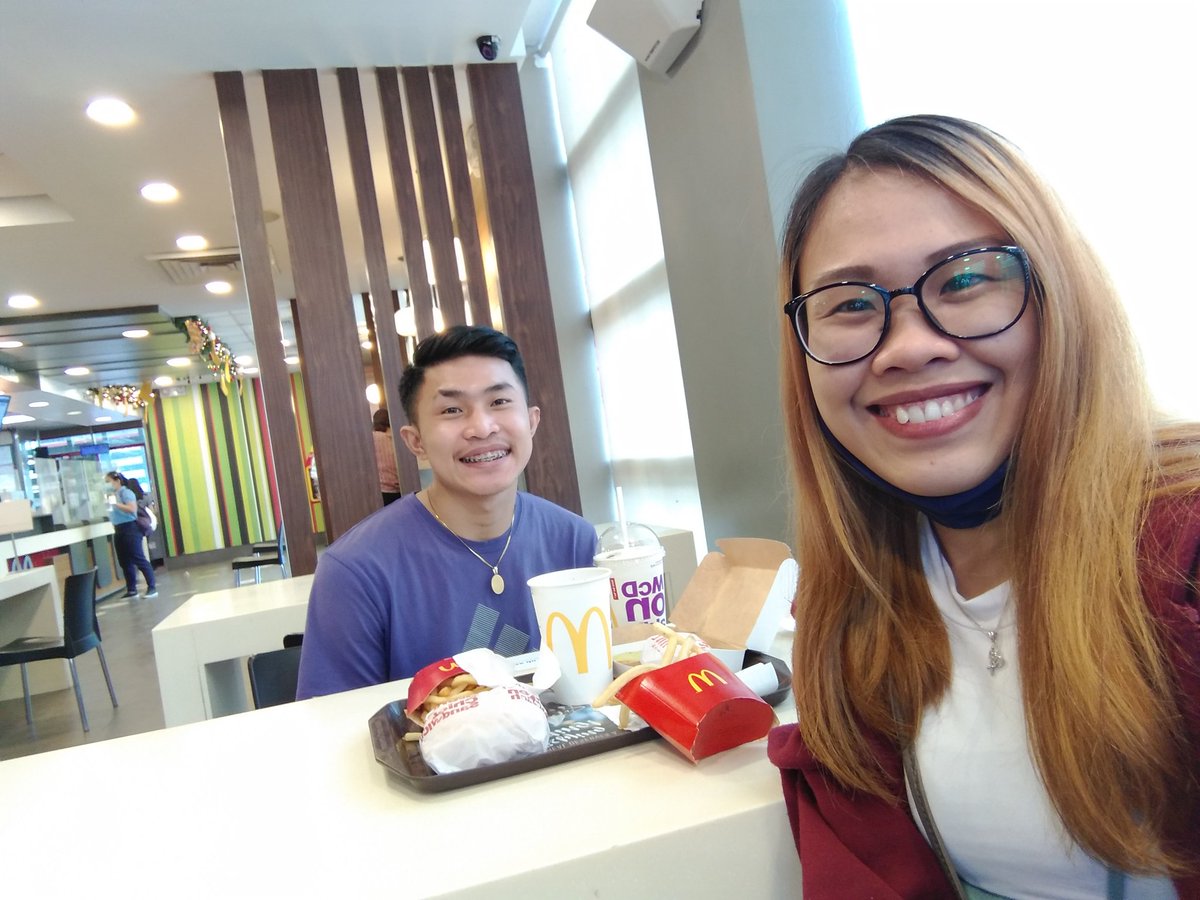 realynlplm's tweet photo. Parang close na close at hindi nagaaway e hehe😁
Thankyou bro, for making this day possible. Salamat sa pagsama😘❤ labyou. More bonding and gala with you bro.
#siblingdate
#siblinggoal https://t.co/ZMAHckndC5