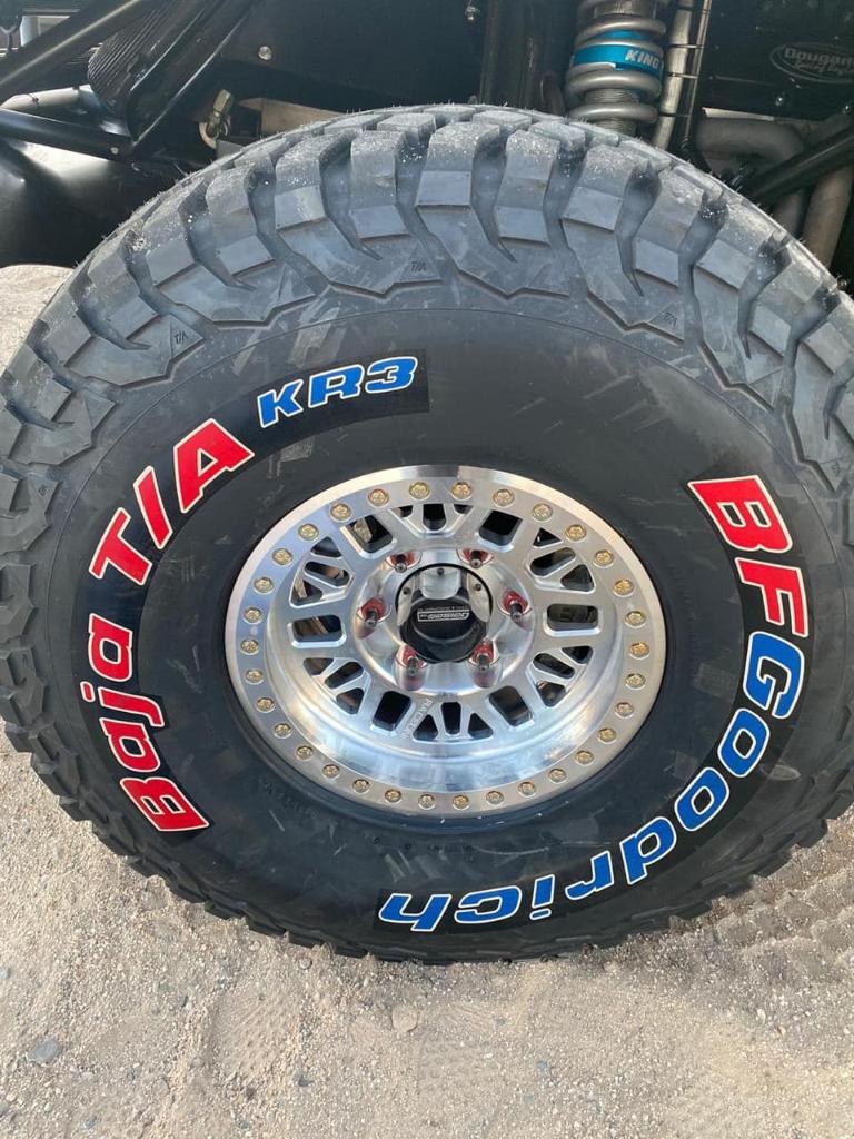 BFGoodrichmx's tweet photo. @APDLOP9 nos comparte estas fotos con un poco de la experiencia en la #Baja1000. ¡Nada como estar de vuelta en las carreras! #BuiltOnBFG https://t.co/nNMSnF3RJX