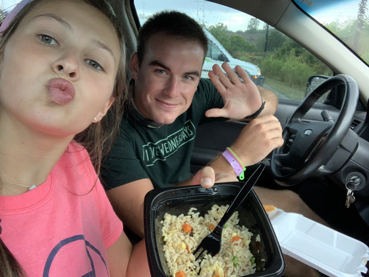 ag_brammer's tweet photo. Appreciation post for this guy! He has made a hard semester a little easier. Thank you for the car picnics and spontaneous adventures❤️ https://t.co/WZq9H09hTf