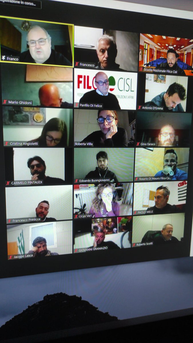 FilcaCisl's tweet photo. Il segretario generale Franco Turri chiude il corso lungo per nuovi dirigenti Filca: "Gli strumenti digitali, da integrare con quelli tradizionali, sono importanti per raggiungere quei lavoratori che prima non partecipavano alla vita della federazione".
#sindacato #partecipazione https://t.co/4IQMiRygay