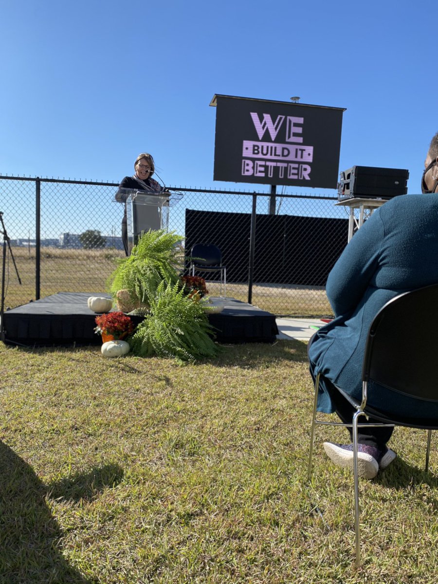 AMSLCramerELA's tweet photo. Excited about this educational program “We Build it Better” through Flight Works Alabama  @albamiddle1 @FlightWorksAL https://t.co/Z9vayZwO0t
