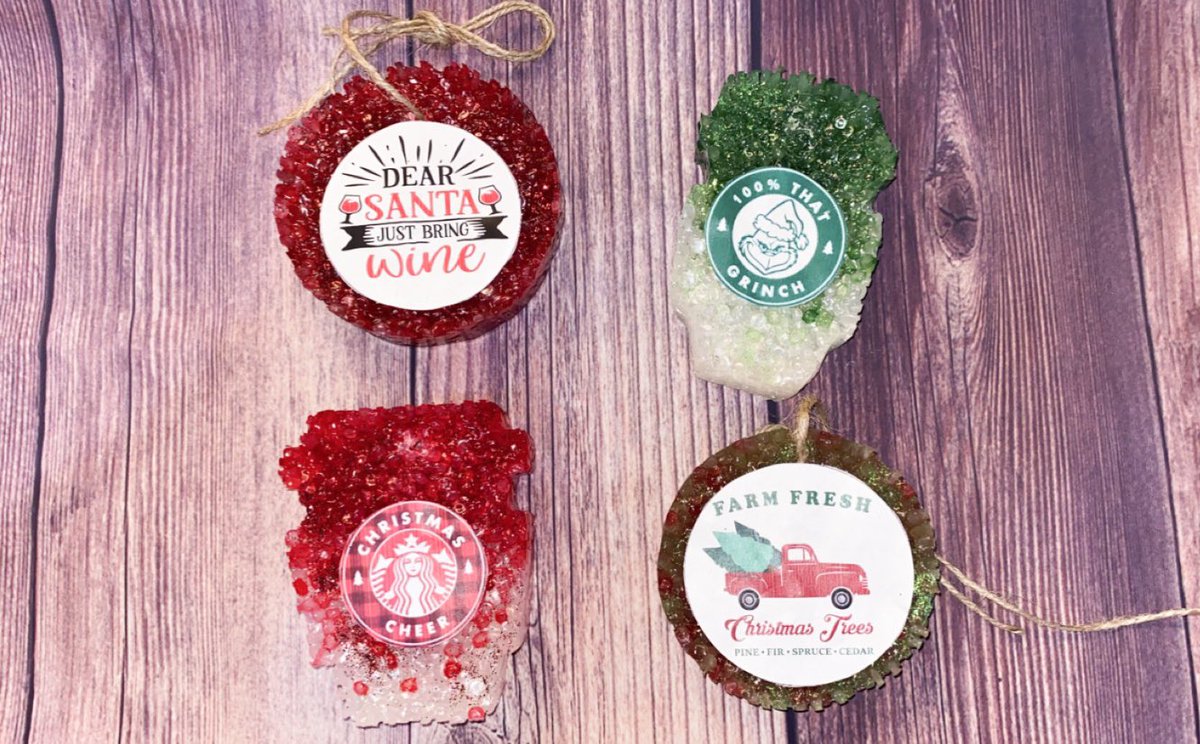 CarSyds's tweet photo. GIVEAWAY TIME!! Like and share this photo, follow me and tag 2 friends For a chance to win 2 Christmas themed freshies 🖤!!! Ends on December 1st and we might even have two winners 🎅☃️! https://t.co/hv3yu7U5TM