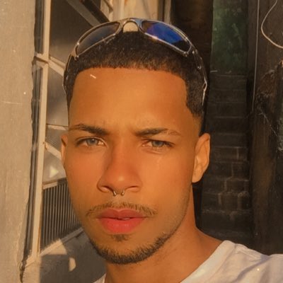 Victormoonartz's tweet photo. #NovaFotoDoPerfil https://t.co/jcCtf3fDe6