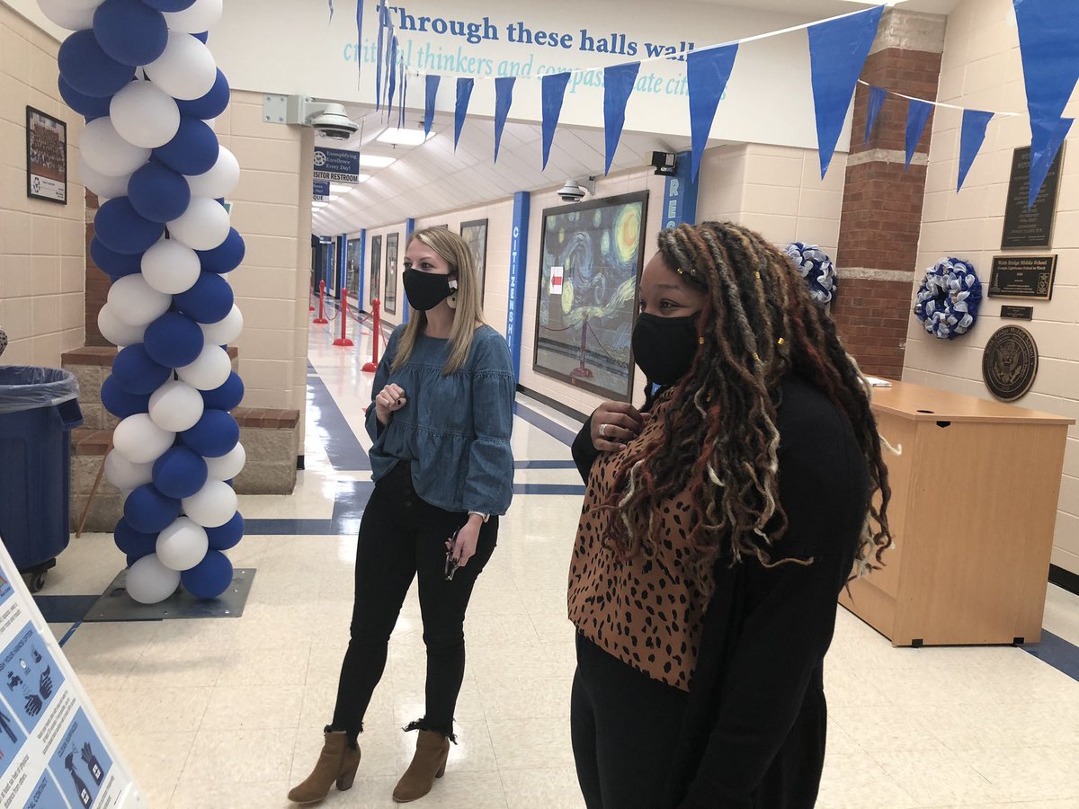 RebeccaSWms's tweet photo. Surprise teacher appreciation by @cultureshiftinc These two amazing educators were nominated by the community for building culture and teaching their hearts out. 👏👏👏 @JennaAllenson @MsWatsonWBMS @WebbBridgeMS https://t.co/wjKemB7hNj