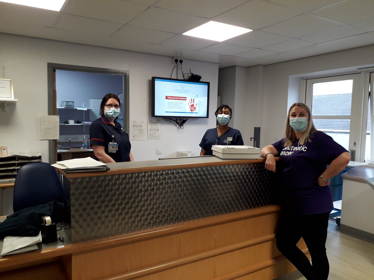 hpb_stockport's tweet image. #PancreaticCancerAwarenessMonth raising awareness throughout @StockportNHS with our colleagues 💜 @HayleyMarieCat1 @GooderSteph @GastroNW @PancreaticCanUK @Vicconruth