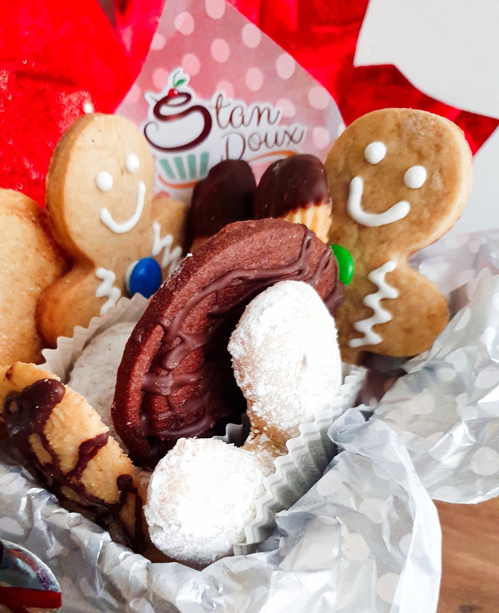 StanDoux's tweet photo. Ya huele a mantequilla, canela, jengibre 🍪🎅🎄🎁 #StanDoux #Galletas #Navidad #Jengibre #Regalo https://t.co/tev5J1GNsg