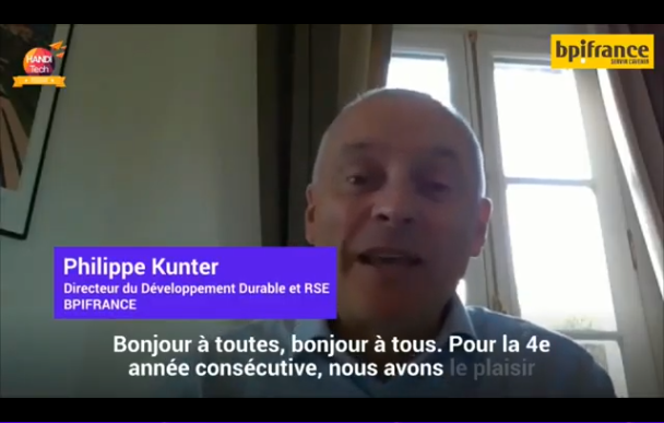 Bpifrancerecrut's tweet photo. Ce matin @phkunter a remis le prix coup de 💛 voté par nos collaborateurs @Bpifrance ! 👏 Bravo à @Makergo2 qui a remporté le prix pour sa fabrication d’un bras articulé autonome @LaHanditech_ #SEEPH2020 #HTT20 #TechInclusiveHour https://t.co/JTwQ3wF7eP