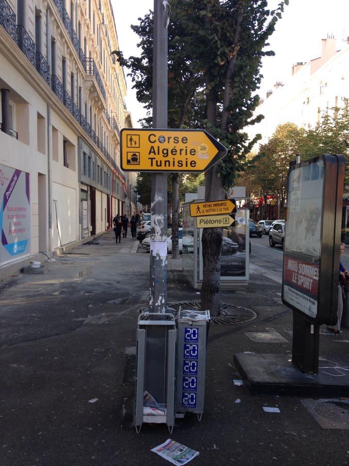 benoitlahoz's tweet photo. Aujourd’hui résolument printanier, amoureusement marseillais, voilà aussi ce qui, six ans en arrière m’a fait tomber amoureux @MicheleRubirola @SophieCamard https://t.co/WzNnQXxHLq